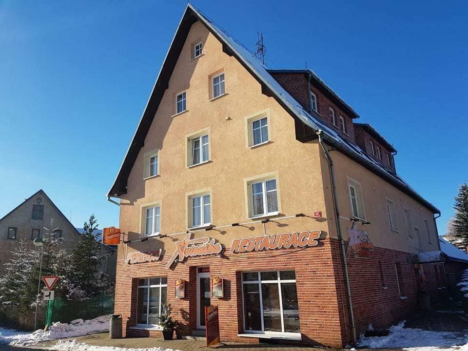 Kovářská Apartmany 2+1 U Klinovce מראה חיצוני תמונה